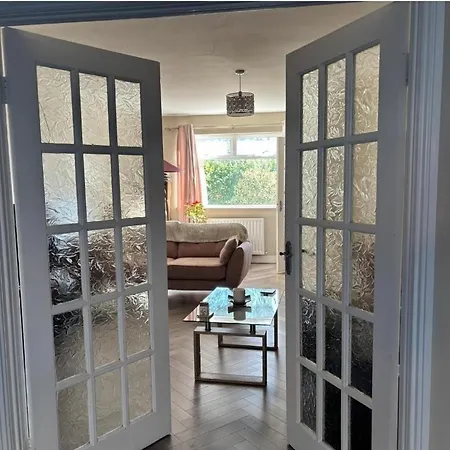 Seven Seas Holiday home Brittas Bay